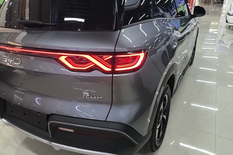 BYD YuanUP 2025 #8 BYD YuanUP 2025 car image #8