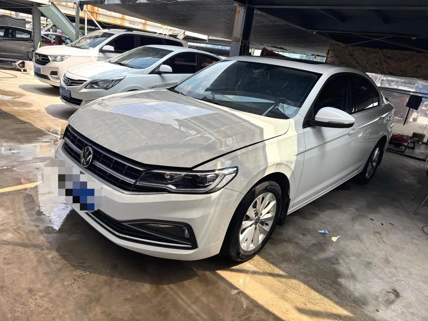 2022 2022 car image
