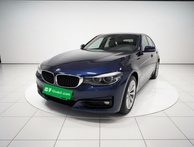 BMW 3 Series GT 2018 BMW 3 Series GT 2018 car image