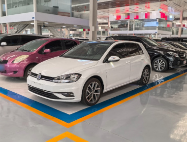 Volkswagen Golf 2018 Volkswagen Golf 2018 car image