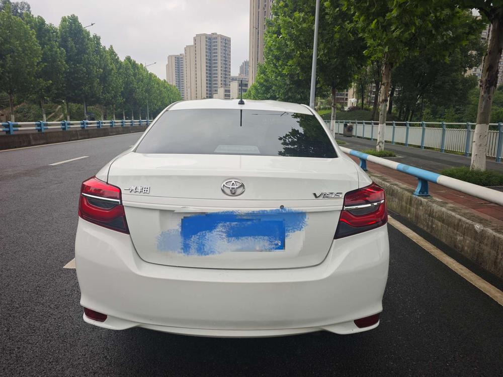 Toyota Vios 2021 imagen de coche #6