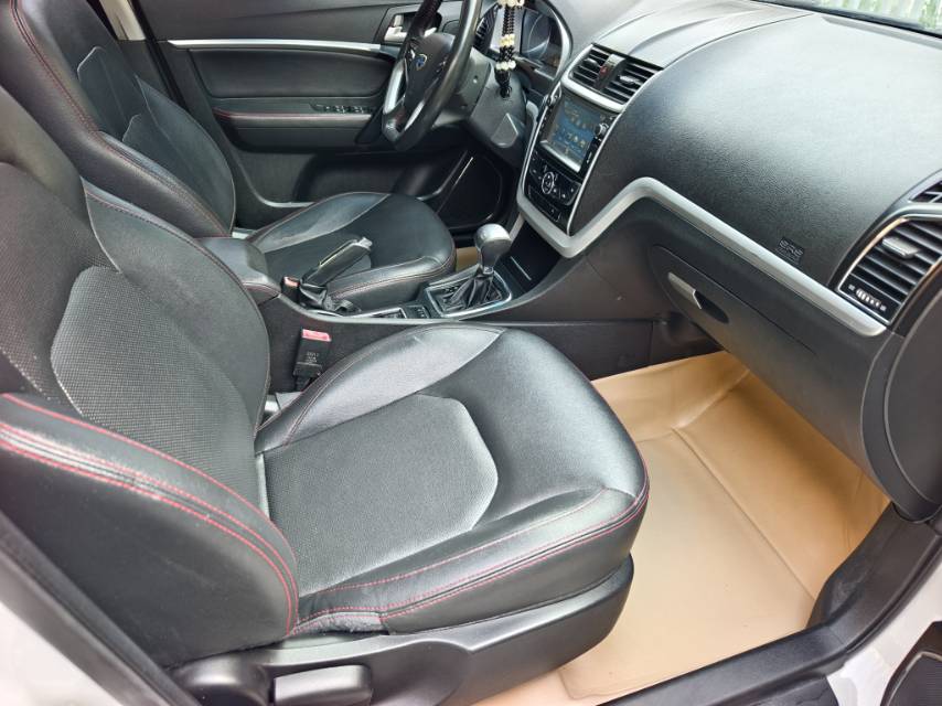 GEELY Emgrand 2015 car image #7