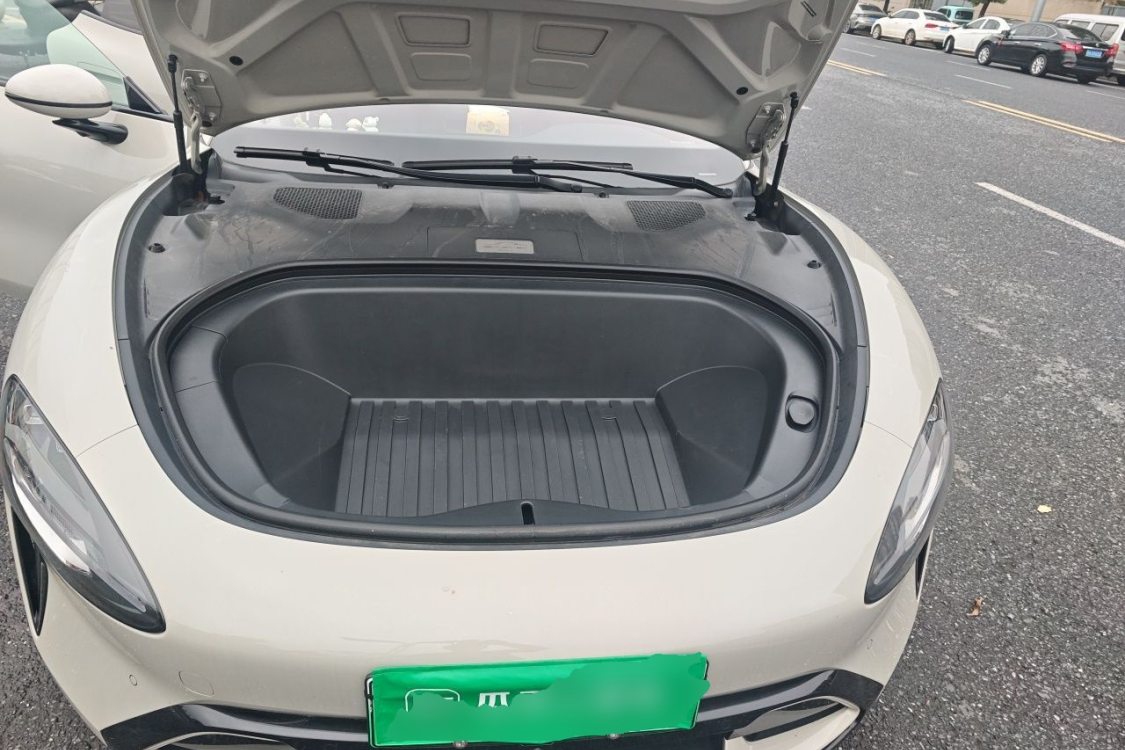 MI SU7 2024 car image #10