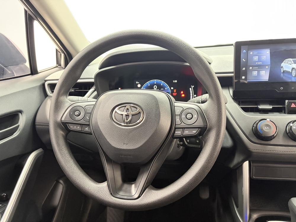 2024 car image #16
