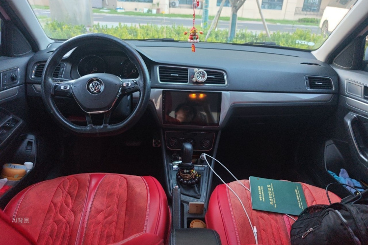 Volkswagen Lavida 2017 car image #11