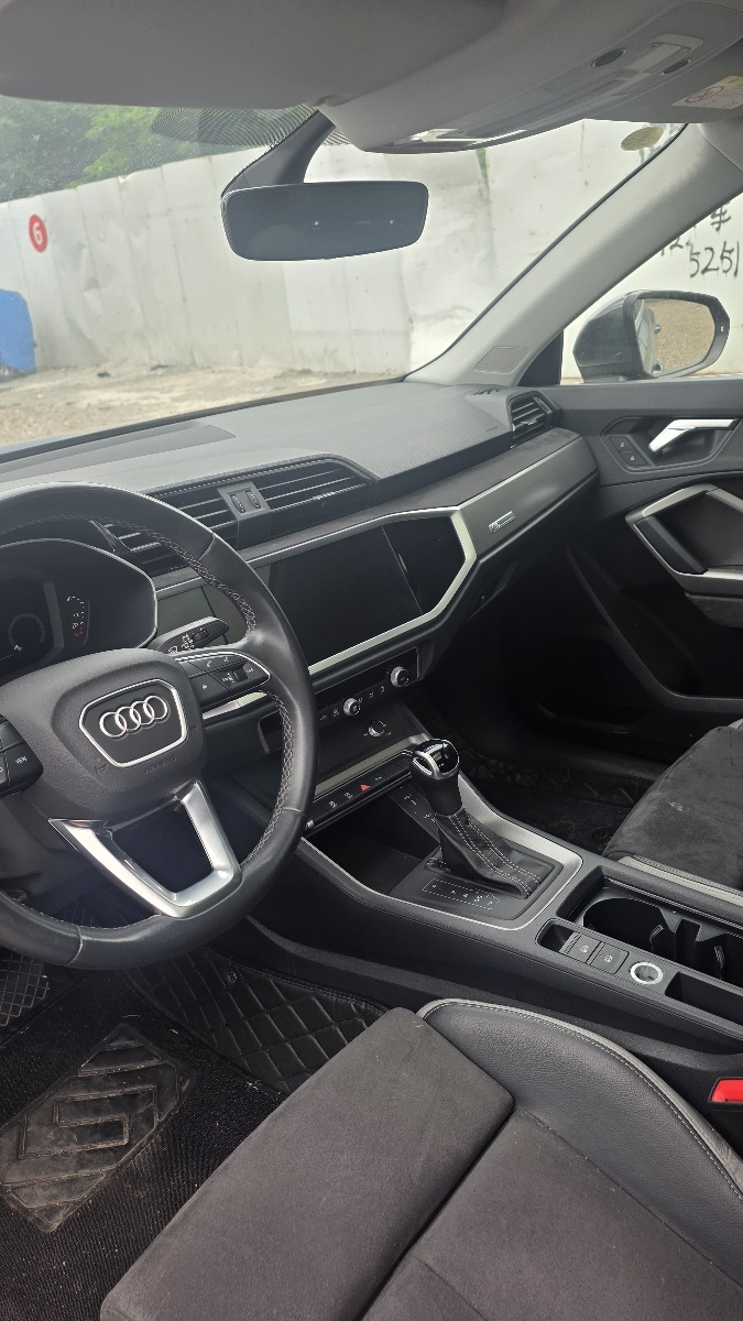 Audi Q3 2023 #5 Audi Q3 2023 immagine di auto #5