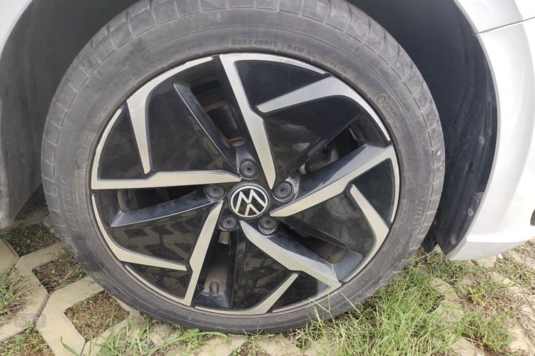 Volkswagen Lavida 2022 car image #9