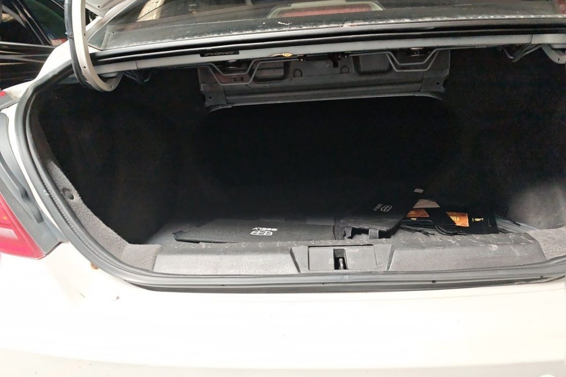 GEELY Emgrand 2015 #8 GEELY Emgrand 2015 image de voiture #8