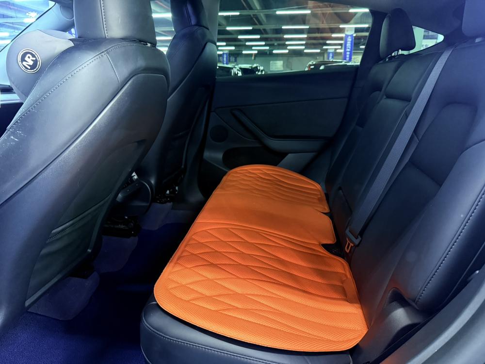 Tesla Model Y 2023 #13 Tesla Model Y 2023 car image #13