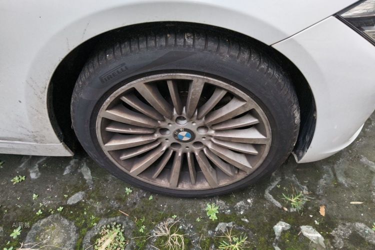 BMW 3 Series 2017 #9 BMW 3 Series 2017 car image #9
