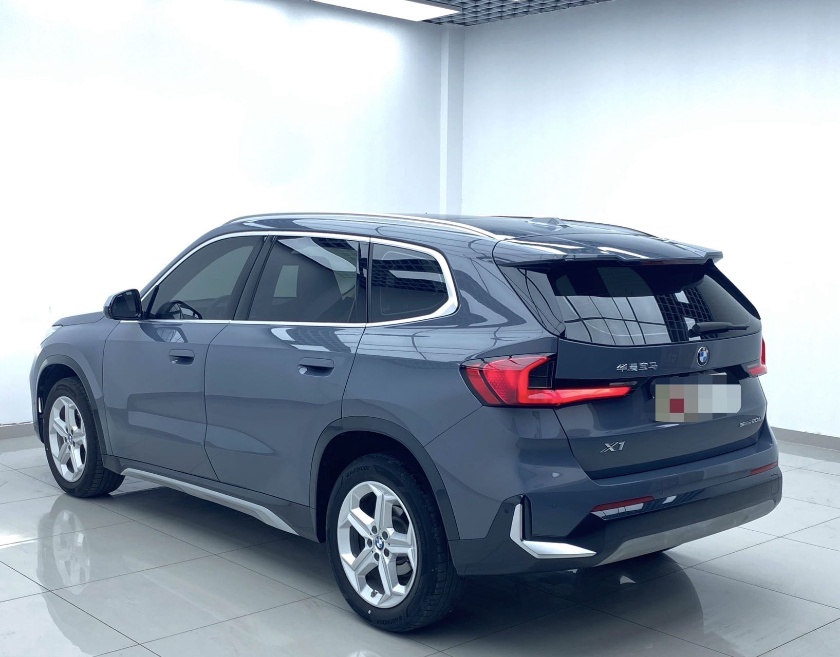 BMW X1 2024 car image #3