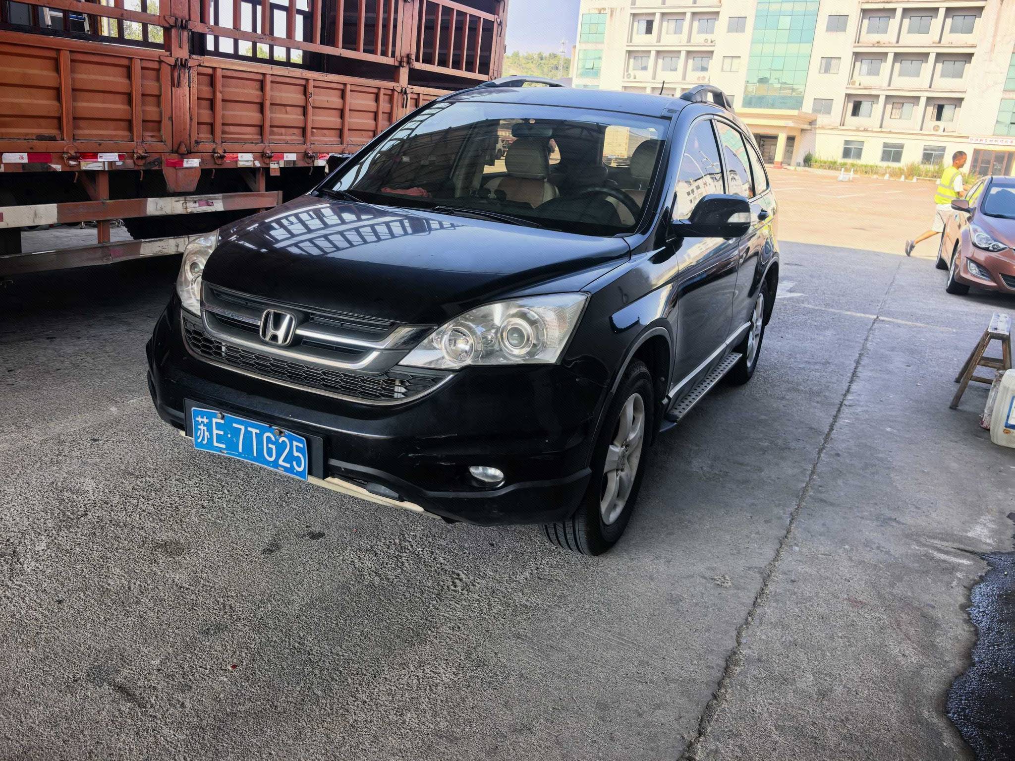 Honda CR-V 2011 Honda CR-V 2011 car image