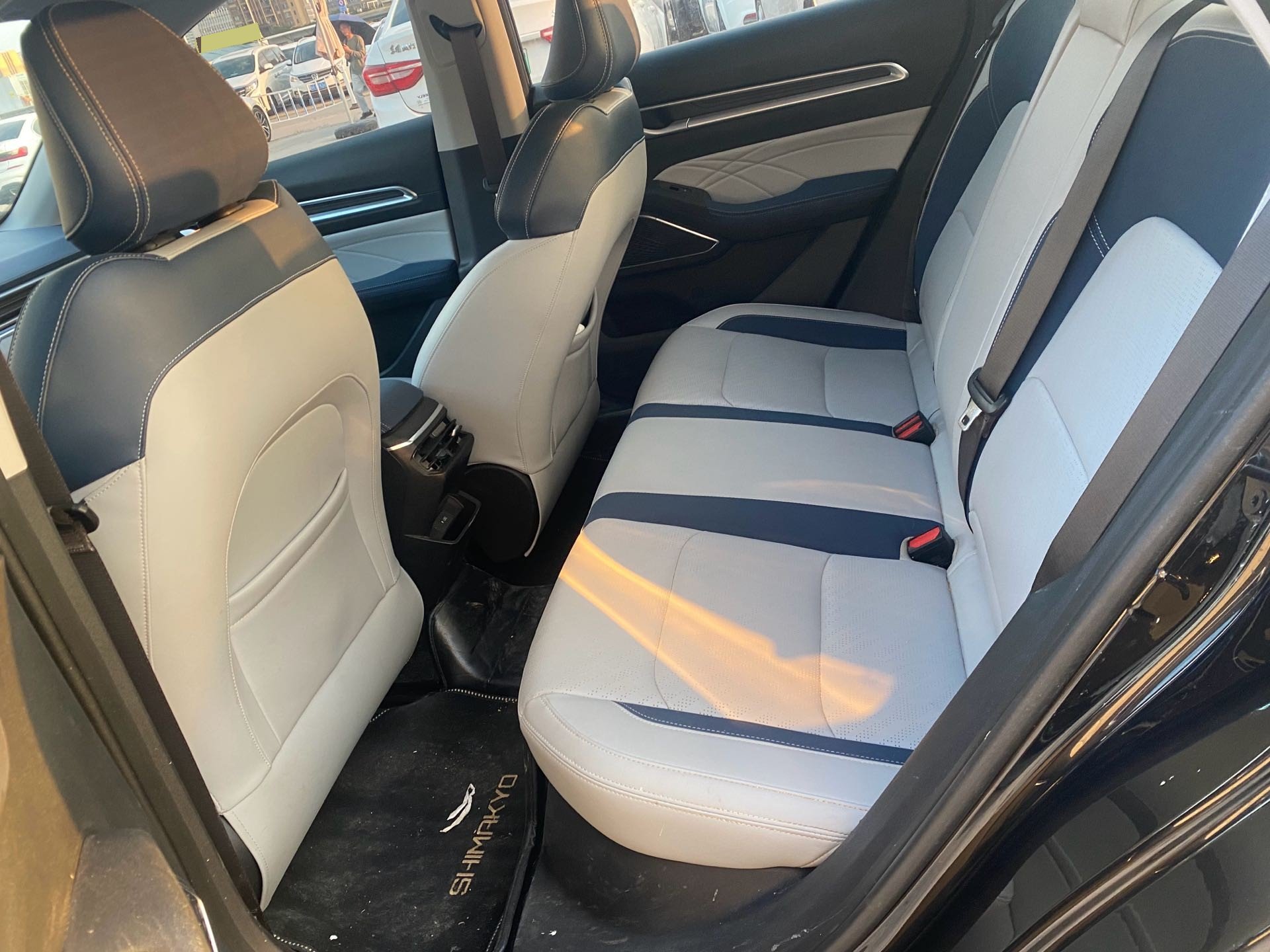 GEELY Emgrand 2023 immagine di auto #8