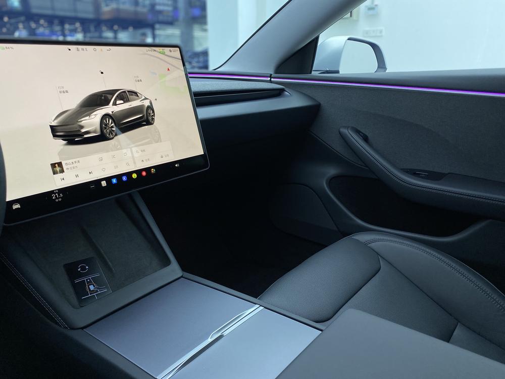 Tesla Model 3 2024 #20 Tesla Model 3 2024 car image #20