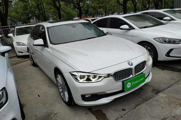 BMW 3 Series 2018 #4 BMW 3 Series 2018 car image #4