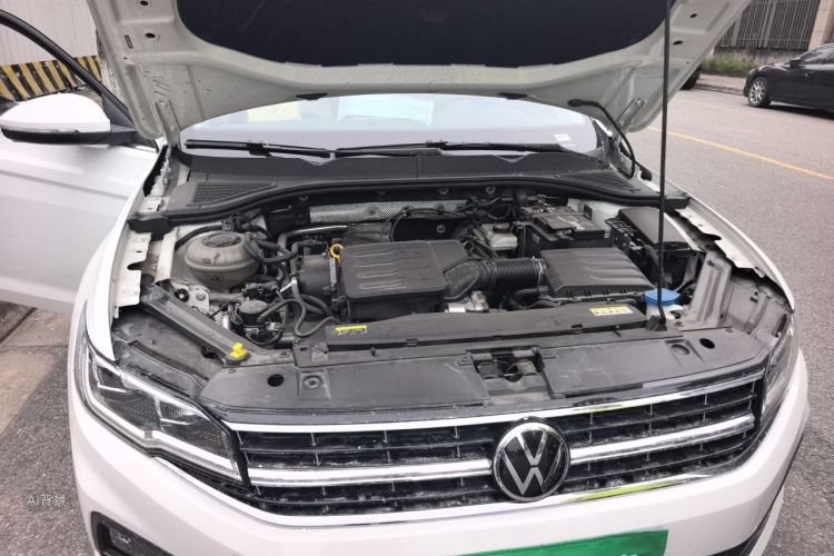 Volkswagen Bora 2022 car image #22