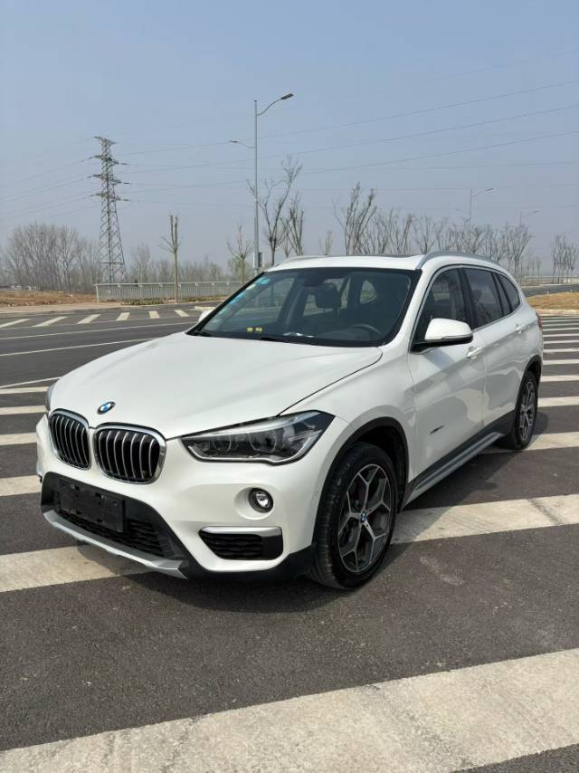 2017 2017 immagine di auto