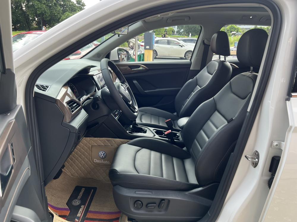 Volkswagen Tharu 2021 car image #11