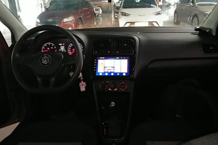 Volkswagen Polo 2019 #10 Volkswagen Polo 2019 car image #10
