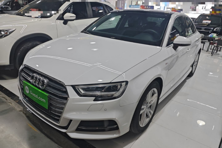 Audi A3 2021 car image #2