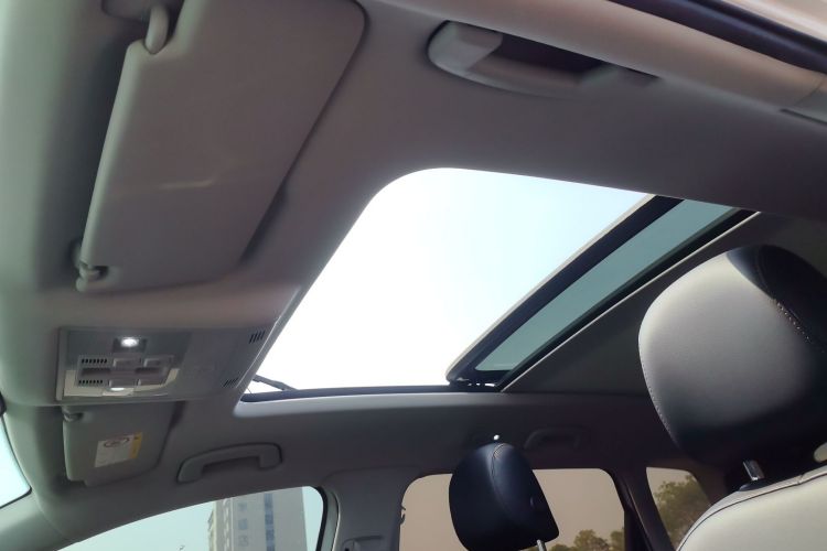 Volkswagen Tharu 2022 immagine di auto #18