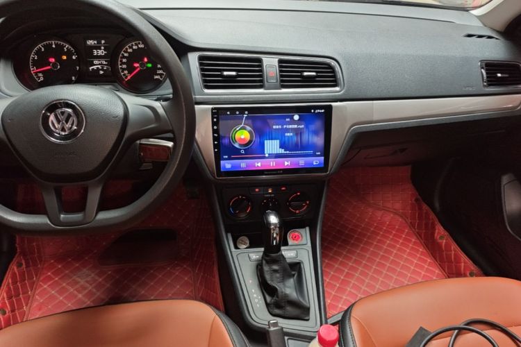 Volkswagen Lavida 2017 car image #13