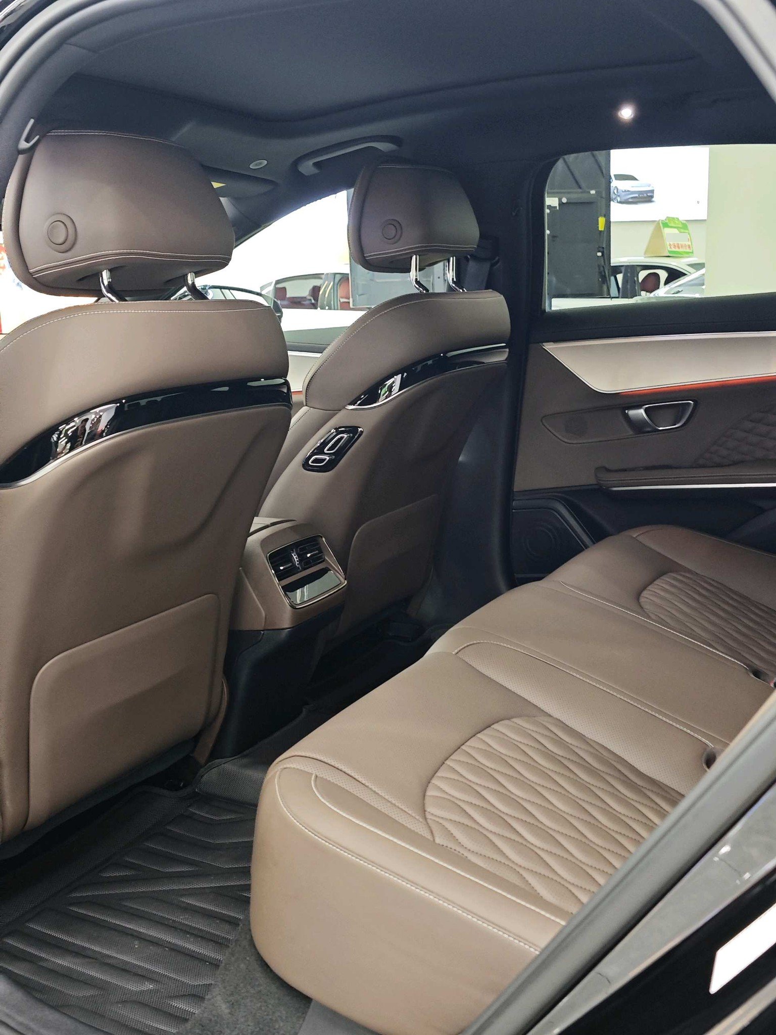 BYD Han 2024 car image #4