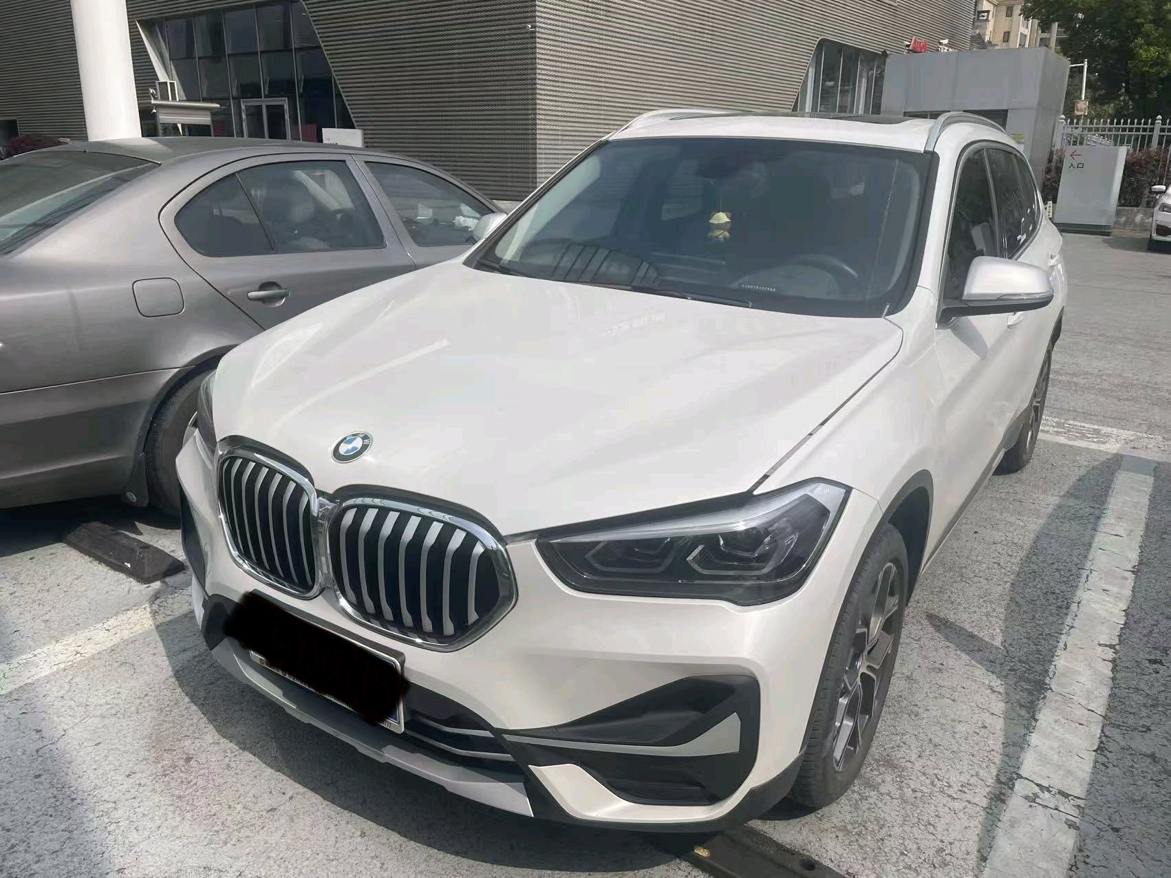 2022 2022 car image
