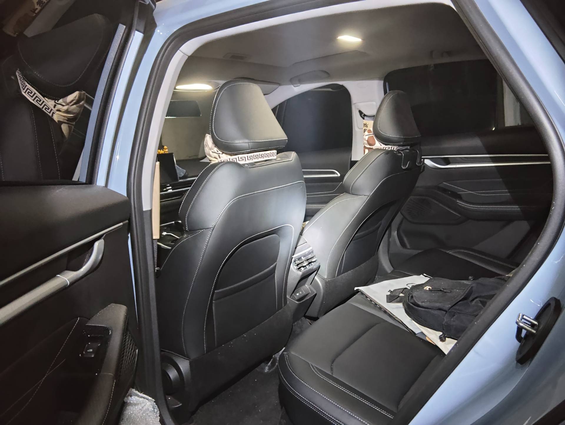 GEELY Emgrand 2025 immagine di auto #2