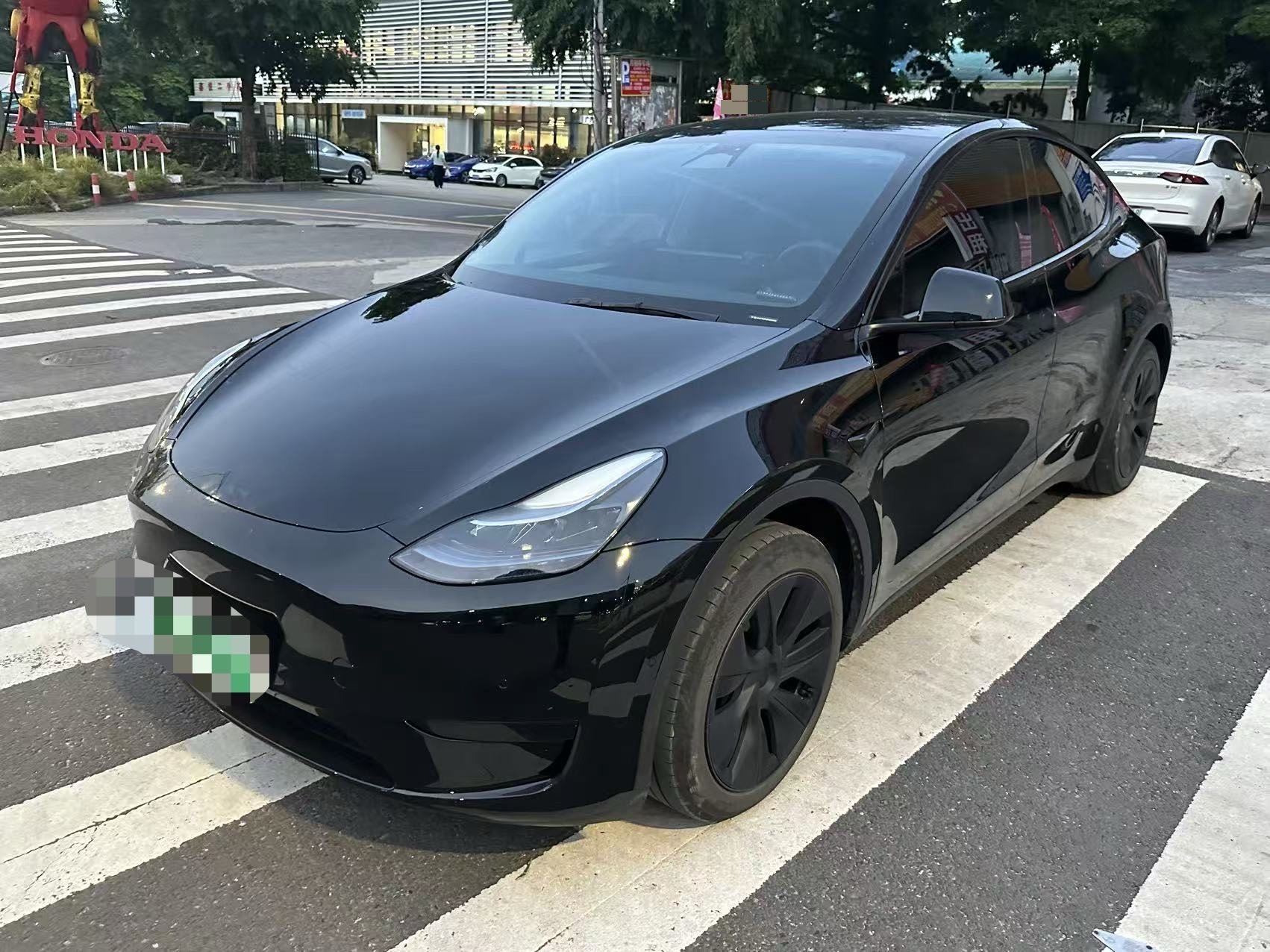 Tesla Model Y 2023 Tesla Model Y 2023 car image