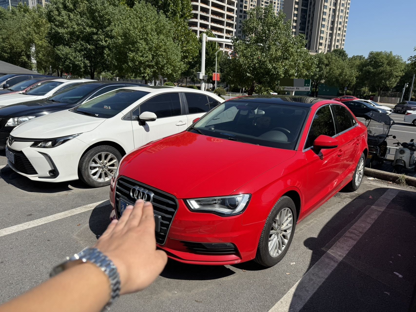 2014 2014 car image