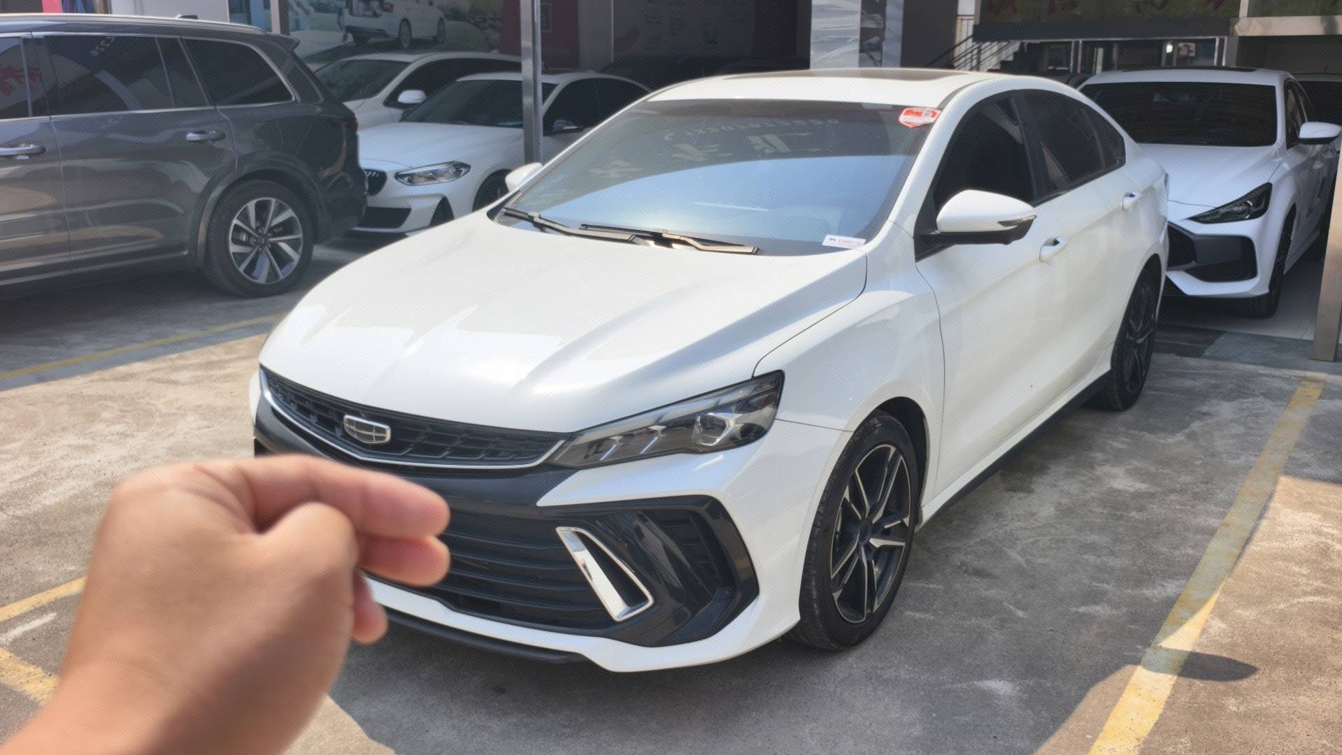 GEELY Binray 2023 GEELY Binray 2023 صورة سيارة