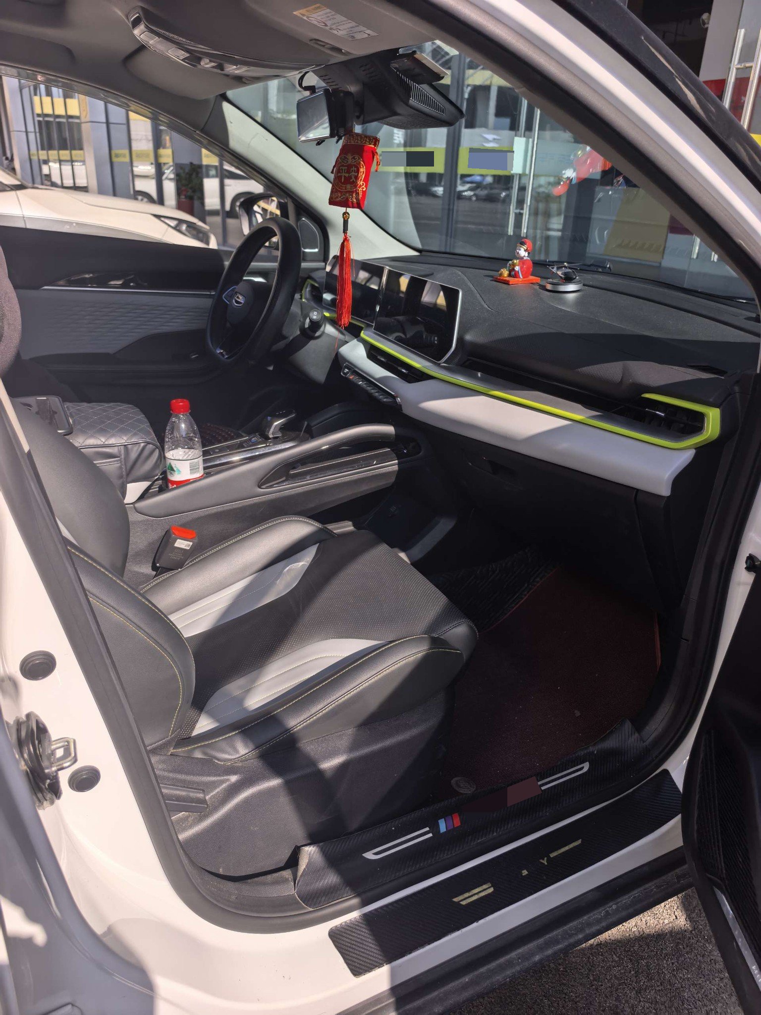 GEELY Coolray 2023 #5 GEELY Coolray 2023 imagen de coche #5
