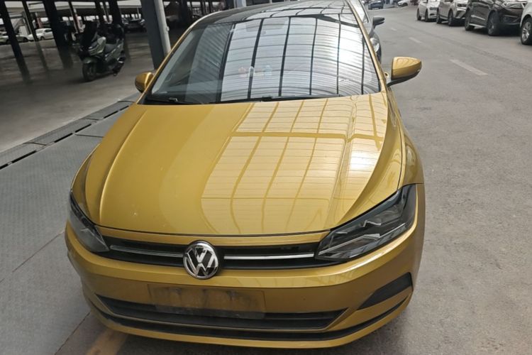 Volkswagen Polo 2020 car image #3