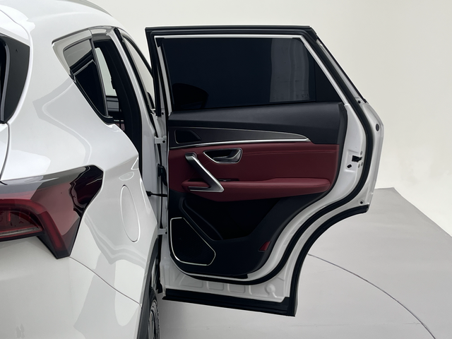 Jetour X70 PLUS 2025 #16 Jetour X70 PLUS 2025 car image #16
