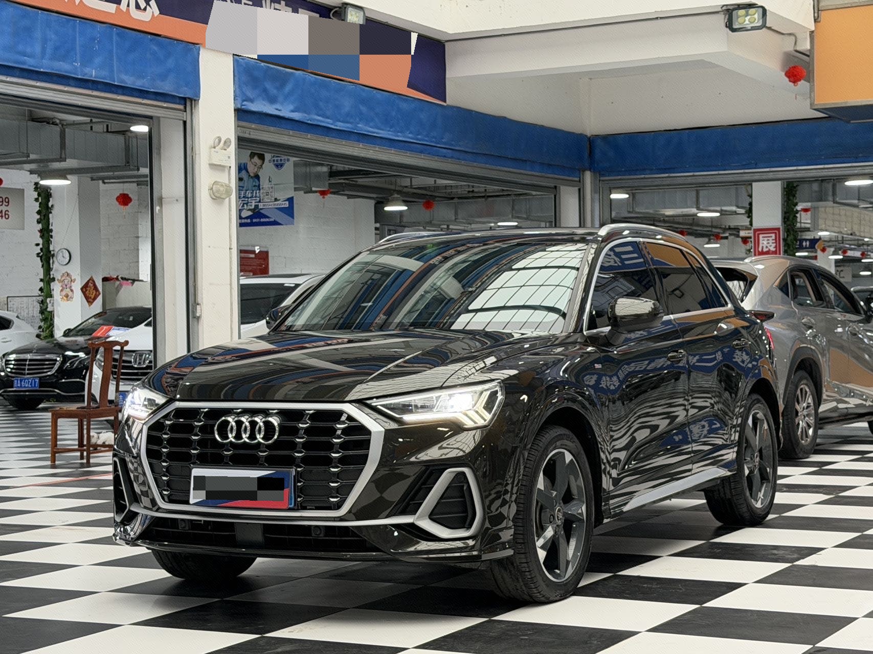 Audi Q3 2022 car image 