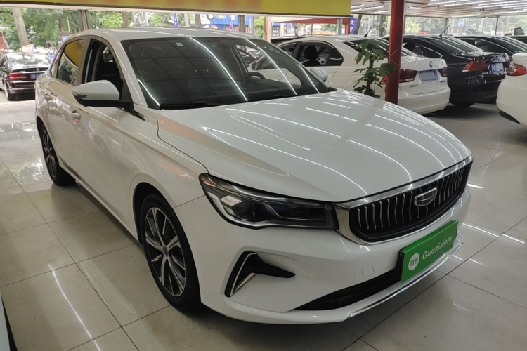 GEELY Emgrand 2022 #4 GEELY Emgrand 2022 car image #4