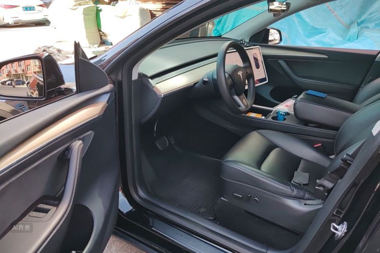 Tesla Model Y 2022 #18 Tesla Model Y 2022 car image #18