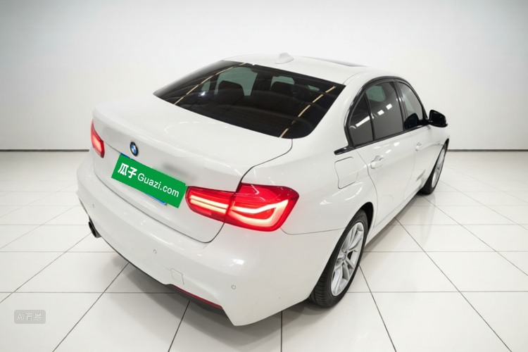 BMW 3 Series 2017 #5 BMW 3 Series 2017 car image #5