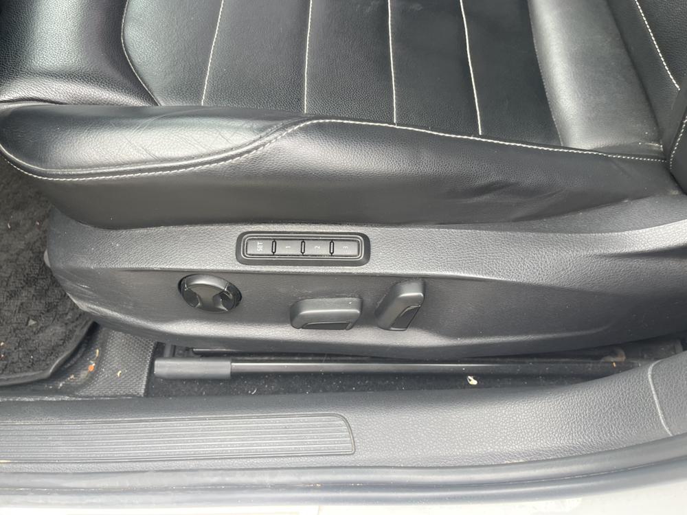 Volkswagen Golf 2019 #17 Volkswagen Golf 2019 car image #17