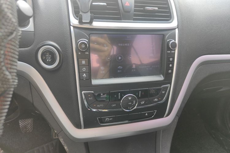 GEELY Emgrand 2016 #15 GEELY Emgrand 2016 immagine di auto #15