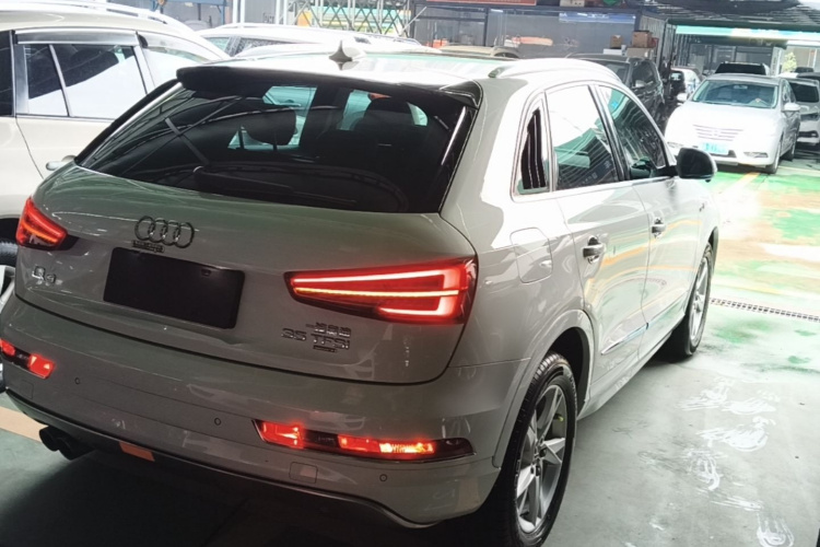 Audi Q3 2016 #7 Audi Q3 2016 car image #7