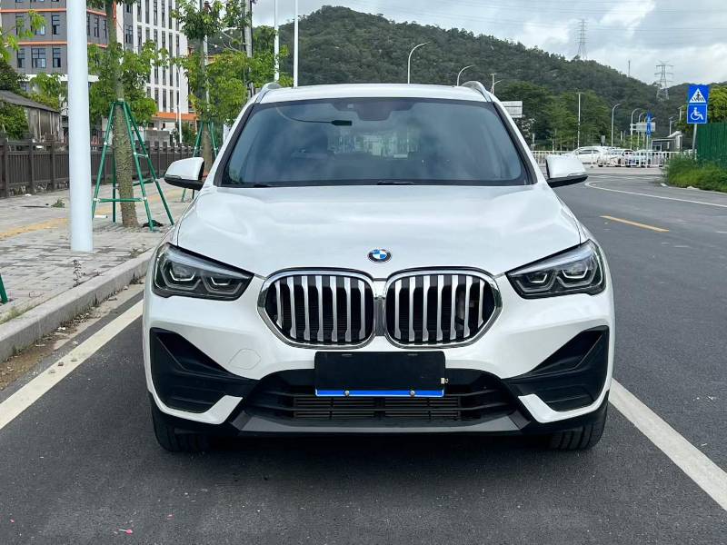 BMW X1 2020 #2 BMW X1 2020 car image #2