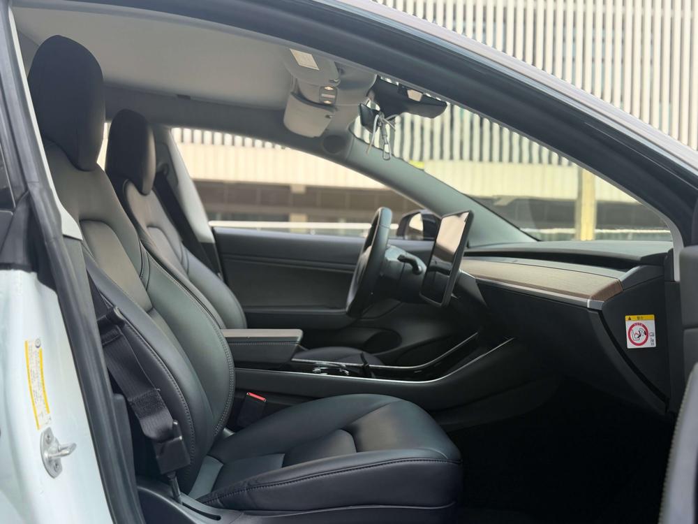 Tesla Model 3 (Imported) 2019 #22 Tesla Model 3 (Imported) 2019 car image #22