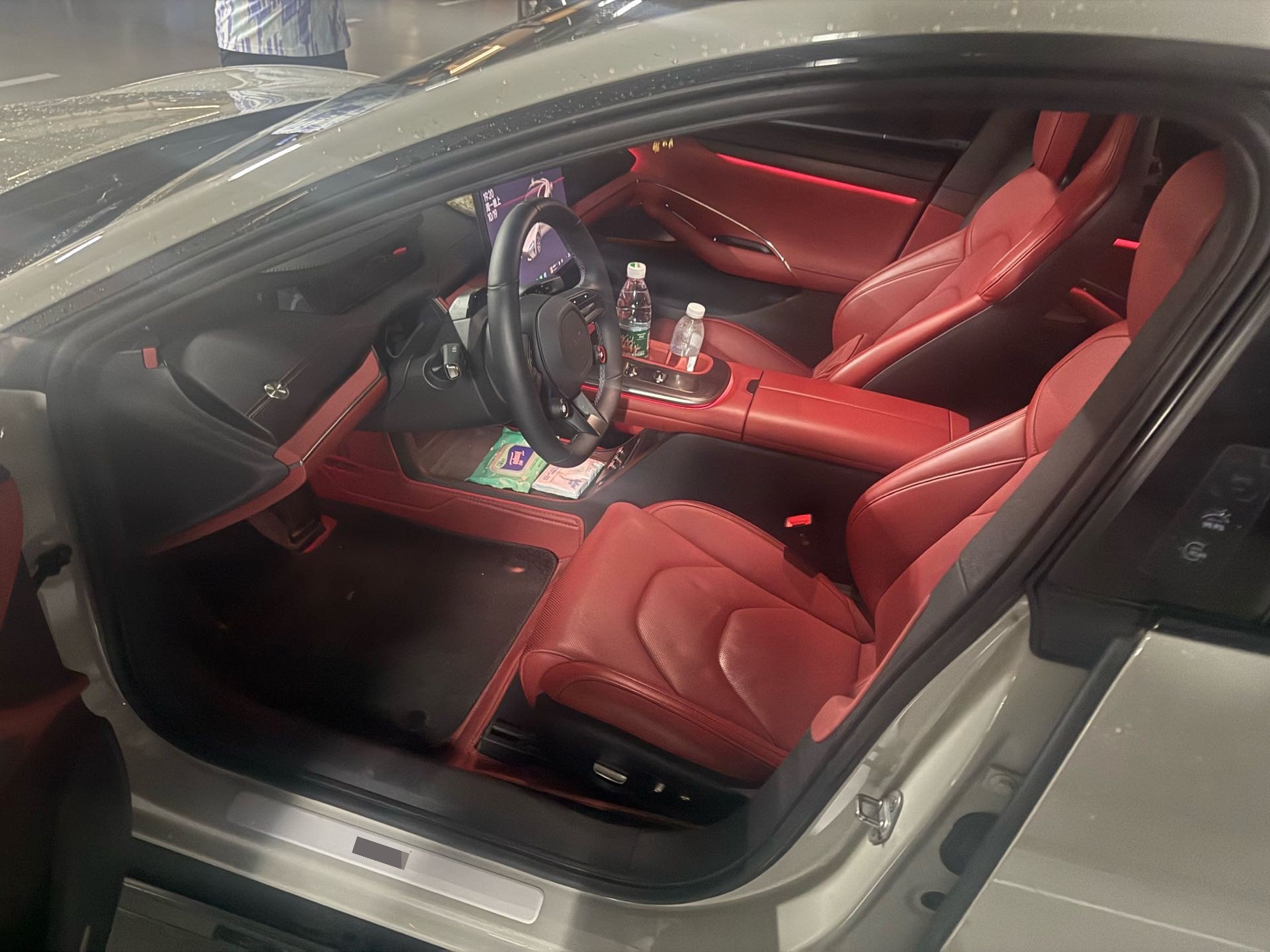 MI SU7 2024 car image #2