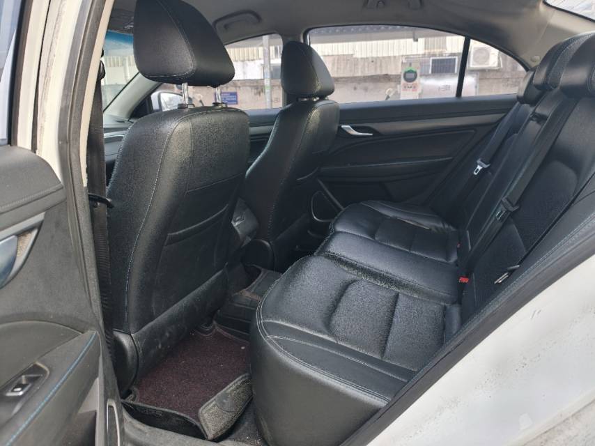 GEELY Emgrand New Energy 2019 #5 GEELY Emgrand New Energy 2019 car image #5