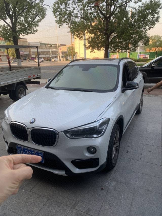 BMW X1 2018 BMW X1 2018 car image