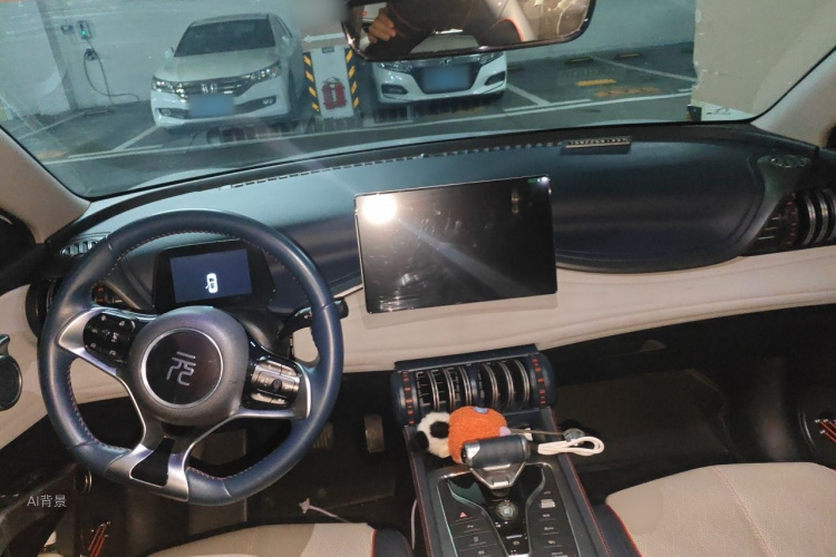 BYD Yuan Plus 2023 immagine di auto #11