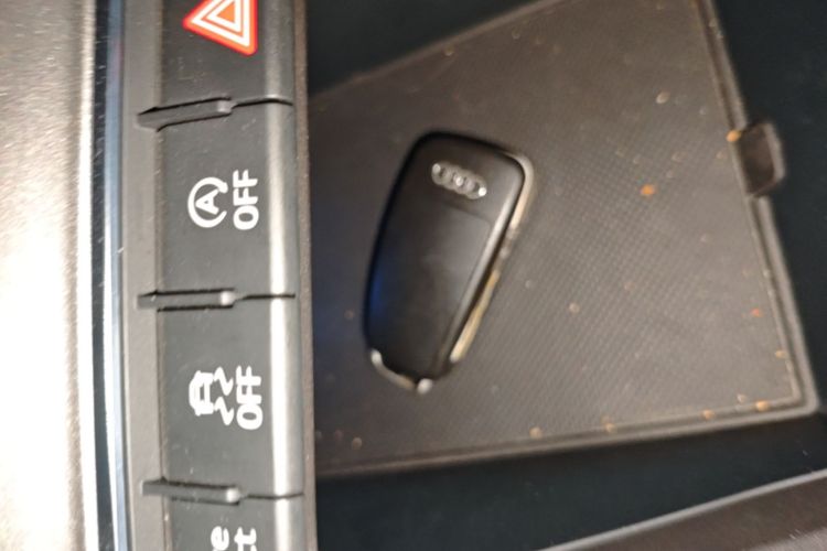 Audi Q3 2021 immagine di auto #9
