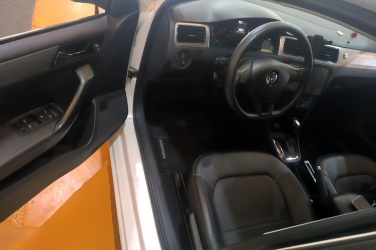 Volkswagen Santana 2017 #12 Volkswagen Santana 2017 car image #12